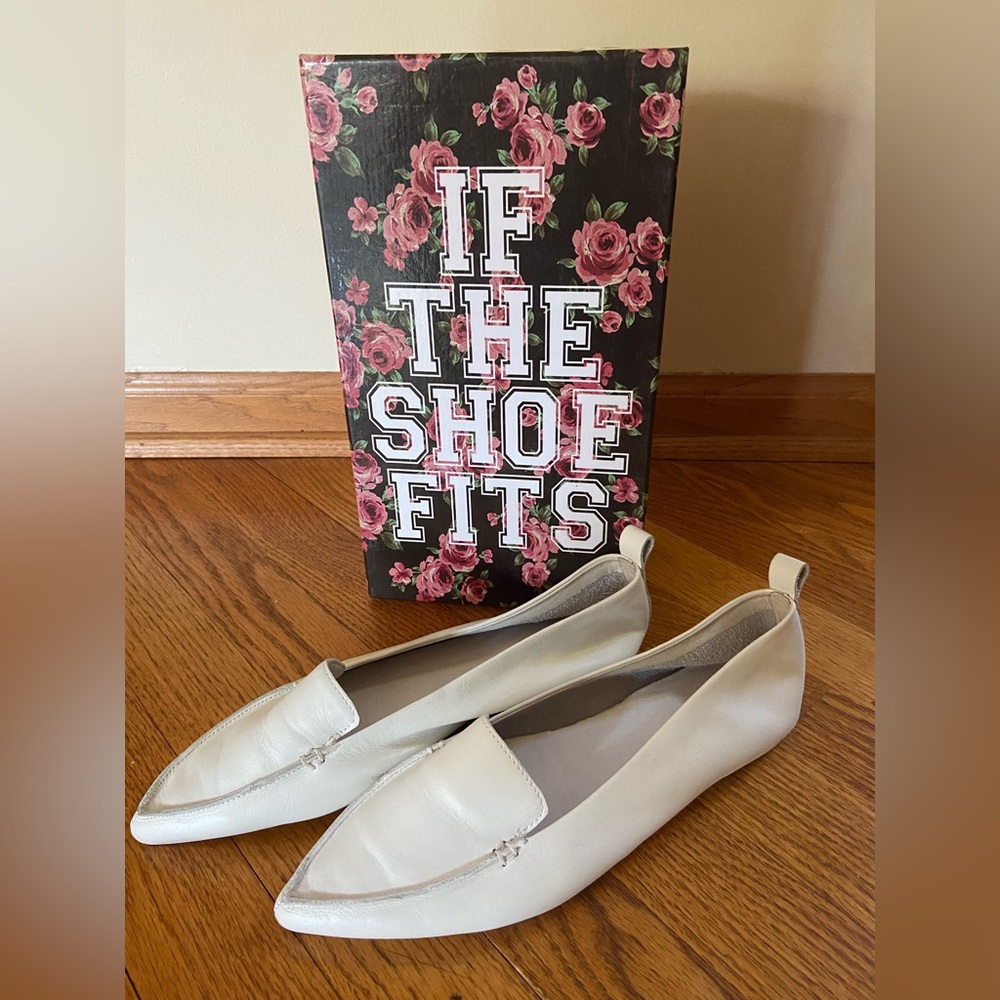 Jeffrey Campbell White Smoking Flat Vionnet Pointed Toe Wmn’s sz 8.5